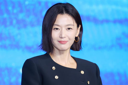 전지현 북극성 대사 중국 반응, 불매운동 한다고?